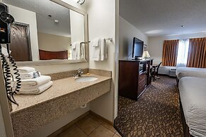 Christopher Inn and Suites