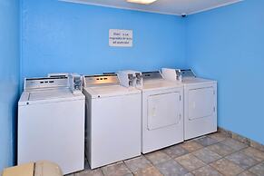 Americas Best Value Inn & Suites Jackson, MI