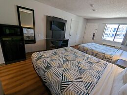 Motel 6 Kingman, AZ - Route 66 West