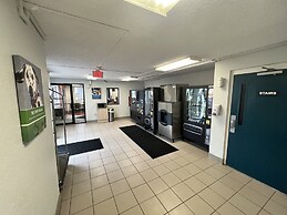 Motel 6 Council Bluffs, IA - Omaha East