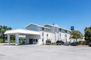 Motel 6 Council Bluffs, IA - Omaha East
