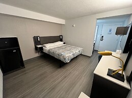 Motel 6 Council Bluffs, IA - Omaha East