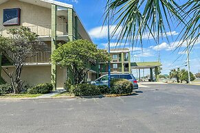 OYO Hotel Mobile, AL I-65 at Airport Blvd