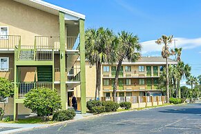 OYO Hotel Mobile, AL I-65 at Airport Blvd