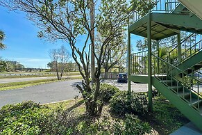 OYO Hotel Mobile, AL I-65 at Airport Blvd