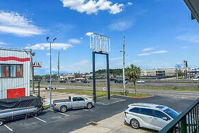 OYO Hotel Mobile, AL I-65 at Airport Blvd