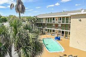 OYO Hotel Mobile, AL I-65 at Airport Blvd