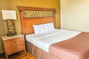 OYO Hotel Mobile, AL I-65 at Airport Blvd