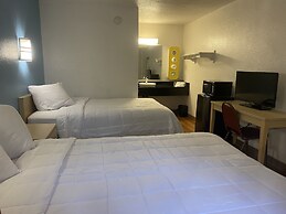 Loyalty Inn Tallahassee