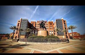 Loyalty Inn Tallahassee