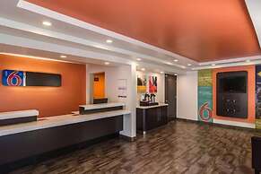 Motel 6 Oroville, CA