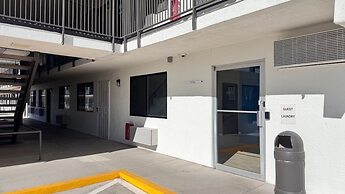 Motel 6 Grants, NM