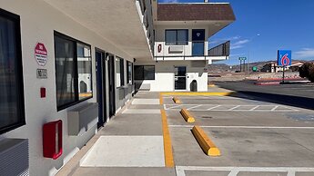 Motel 6 Grants, NM