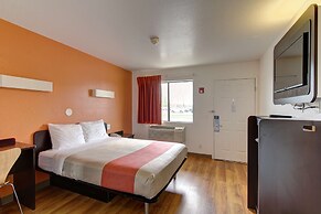 Motel 6 Amherst, OH - Cleveland West - Lorain