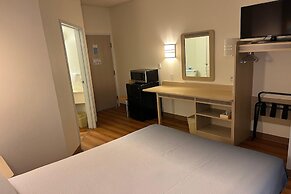 Super 8 by Wyndham Sidney NE