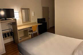 Super 8 by Wyndham Sidney NE