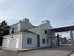Super 8 by Wyndham Sidney NE