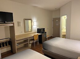 Super 8 by Wyndham Sidney NE
