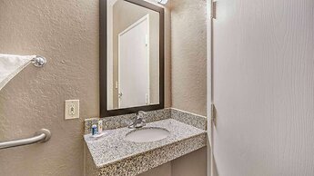 Motel 6 Humble, TX - Houston International Airport