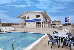Motel 6 McKinney, TX - North