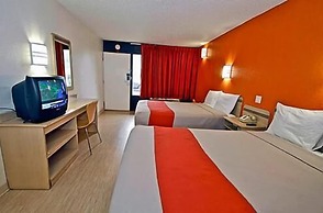 Motel 6 McKinney, TX - North