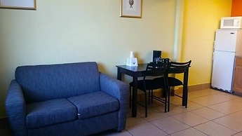 Americas Best Value Inn & Suites Groves Port Arthur