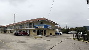 Americas Best Value Inn & Suites Groves Port Arthur