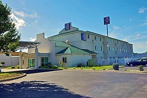 Motel 6 Seymour, IN - North