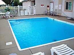 Motel 6 Seymour, IN - North