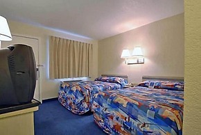 Motel 6 Seymour, IN - North