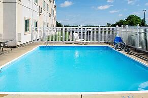 Motel 6 Seymour, IN - North
