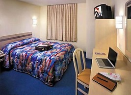 Motel 6 Seymour, IN - North