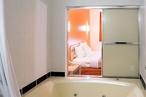 Motel 6 Seymour, IN - North