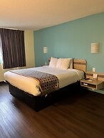 Howard Johnson by Wyndham Clarksville Tennessee