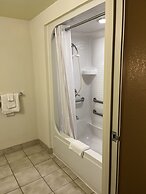 Howard Johnson by Wyndham Clarksville Tennessee