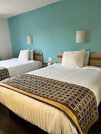 Howard Johnson by Wyndham Clarksville Tennessee