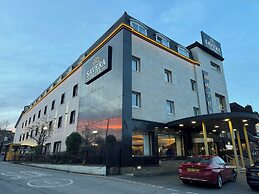 Savera Hotel South Ruislip