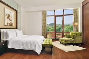 Le Méridien Jaipur Resort & Spa