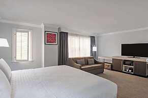 Hampton Inn & Suites Stamford