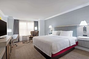 Hampton Inn & Suites Stamford