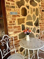 Jacobs Creek Retreat