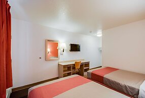 Motel 6 Bellingham, WA