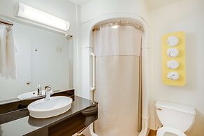 Motel 6 Bellingham, WA