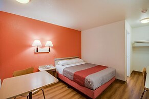 Motel 6 Bellingham, WA