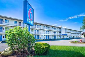 Motel 6 Warren, MI - Detroit East