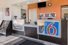 Motel 6 Duncanville, TX - Dallas