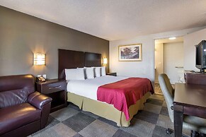 Rodeway Inn Near Hall of Fame