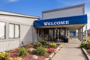 Rodeway Inn Near Hall of Fame