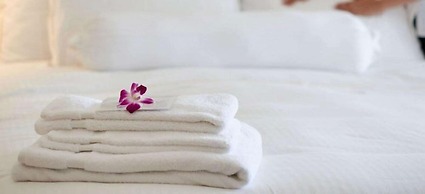 Super 6 Inn & Suites Baton Rouge