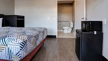 Motel 6 Arcata, CA - Cal Poly Humboldt